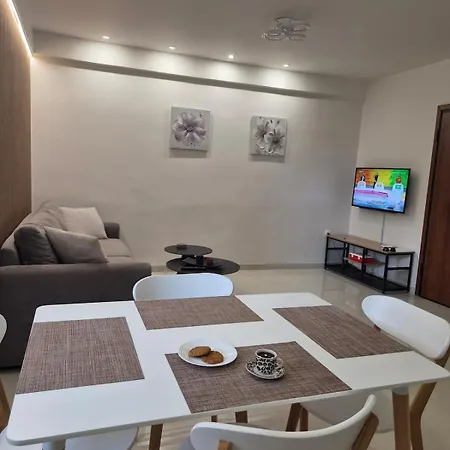 Comfortable And Modern In Kalamata